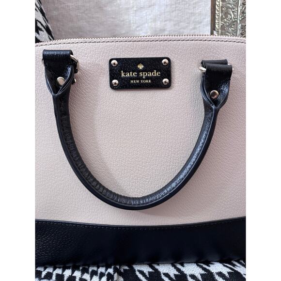 KATE SPADE Wellesley Rachelle Bag in Great Condition! Pebble and Black! - Picture 3 of 12